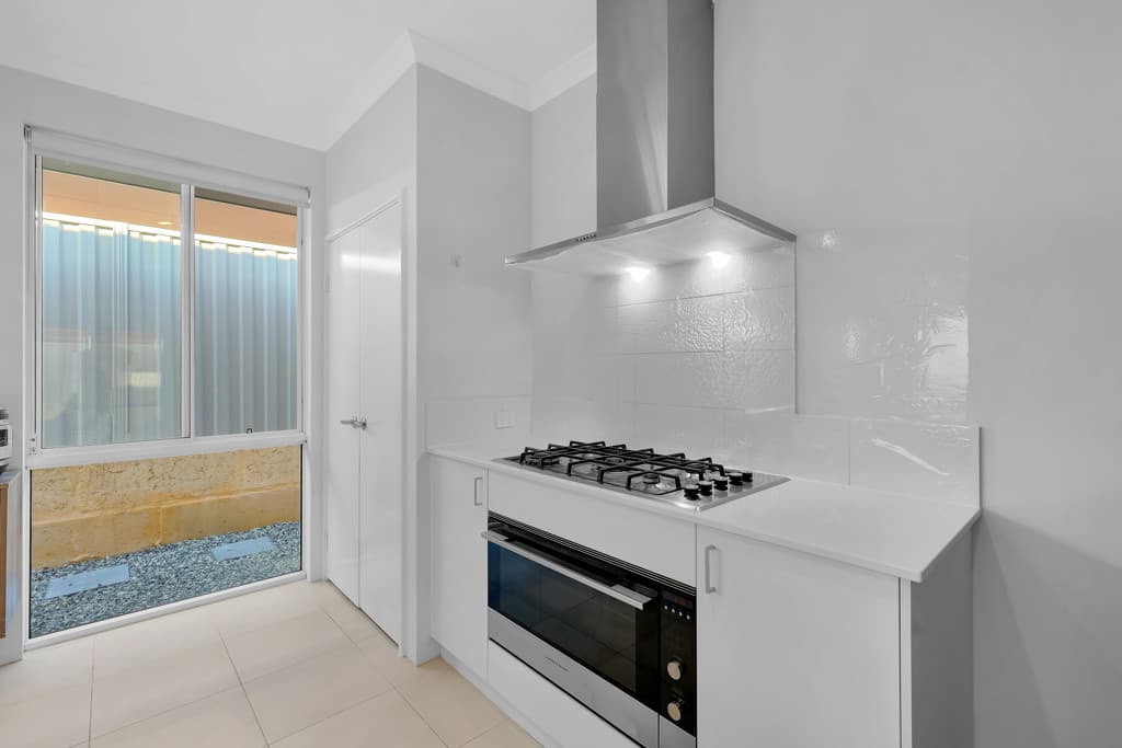 189 Monticello Parkway, Piara Waters WA photo 8