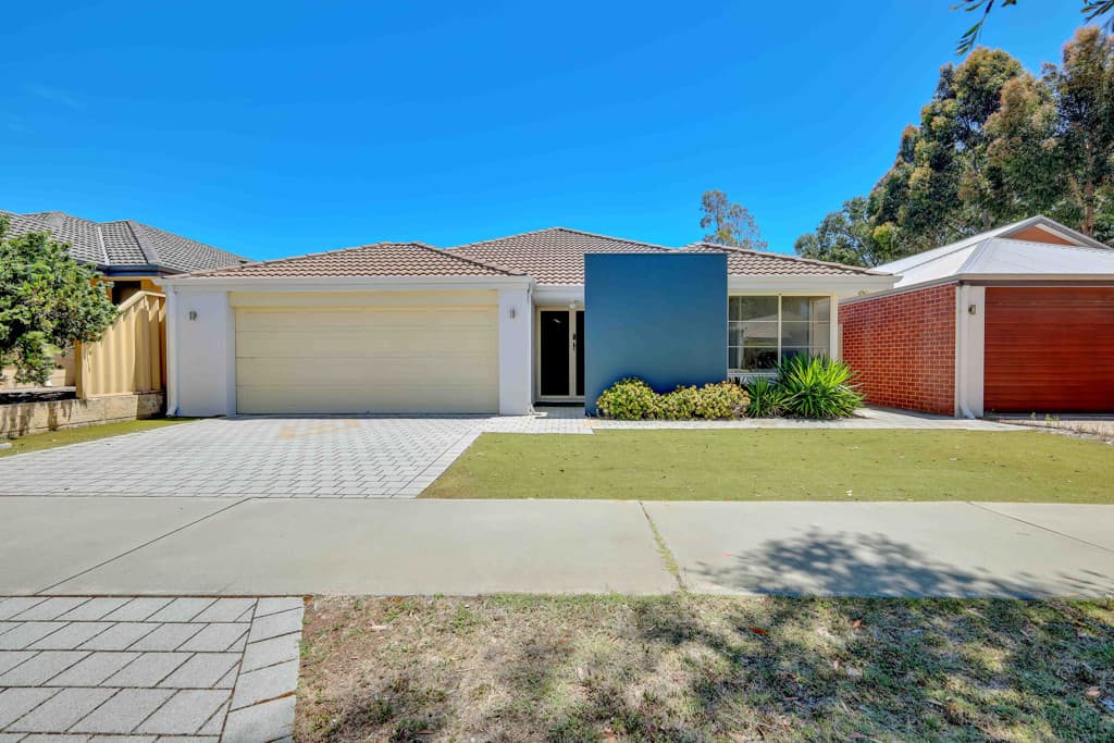 9 Heronwood Glade, Harrisdale WA photo 2