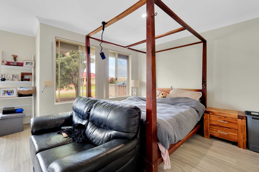 4 Shoalhaven Place, Waikiki WA photo 13