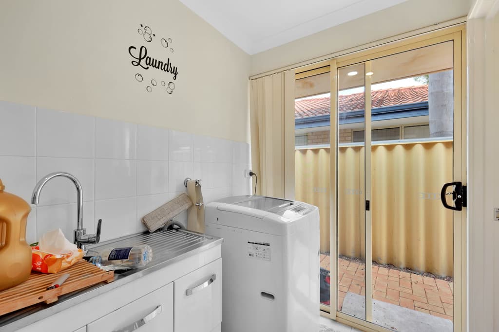 4 Shoalhaven Place, Waikiki WA photo 21