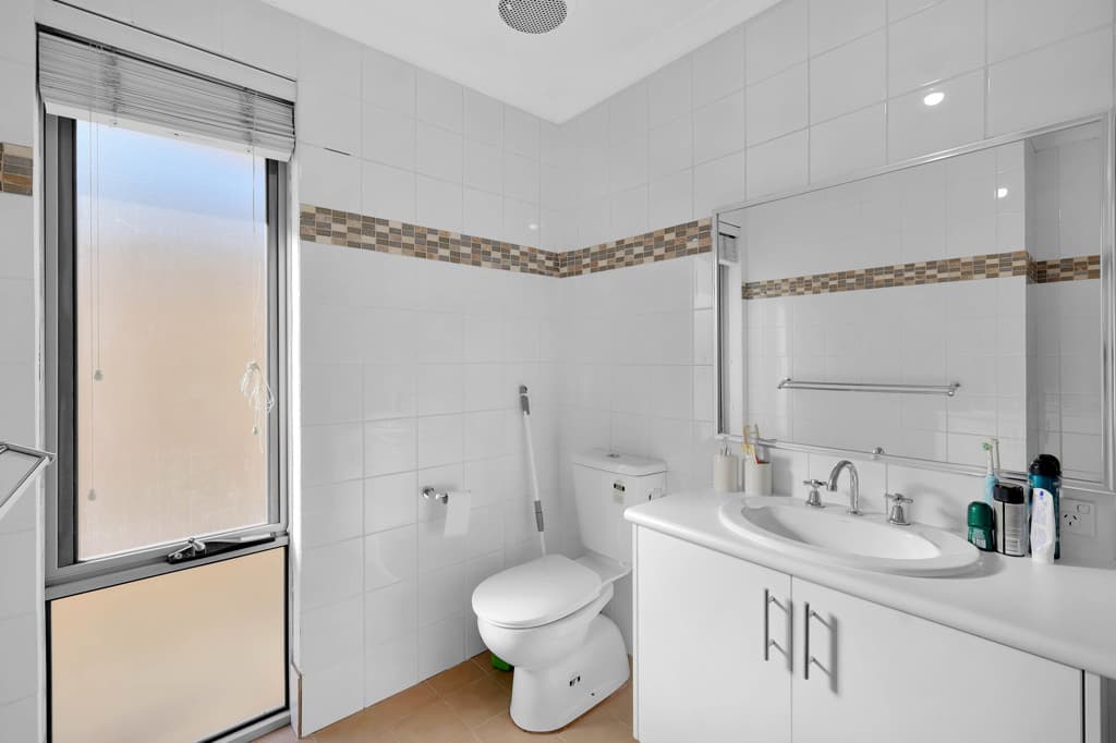 10 Munich Link, Piara Waters WA photo 16