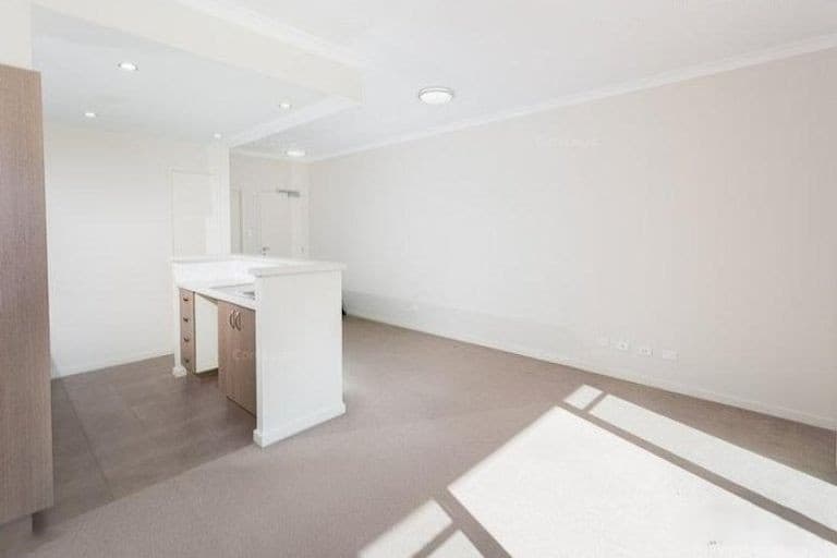 8/6 Ibera Way, Success WA photo 9