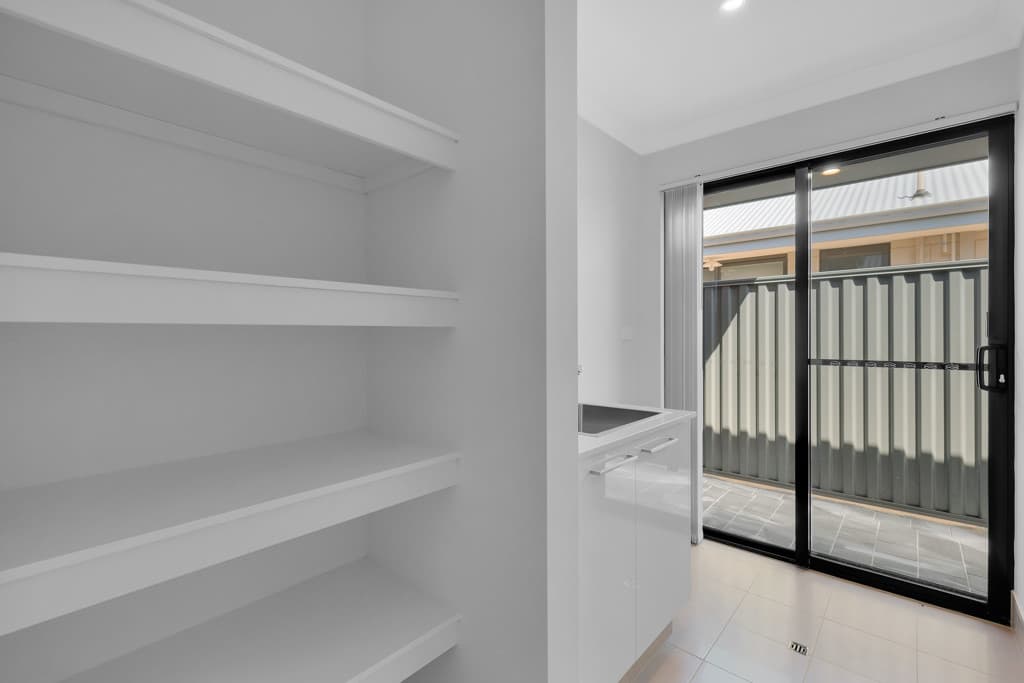 21 Woongan Street, Southern River WA photo 18